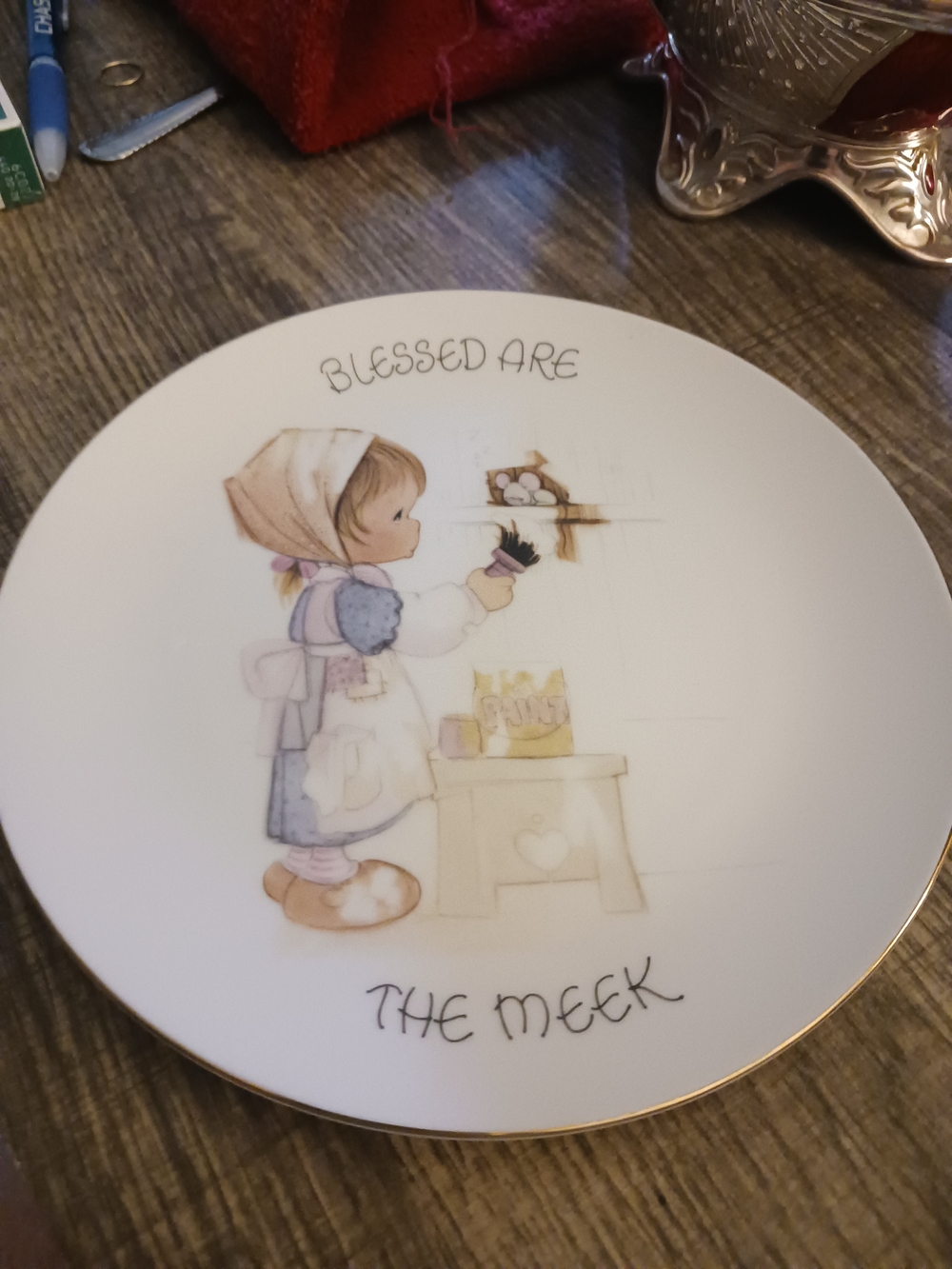 Precious Moments Pastel Figurative Decorative Plate in White and Gold
